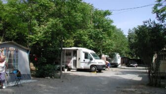 Aire d’accueil pour Camping-cars
