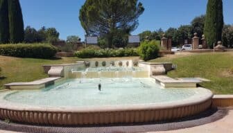 fontaine des thermes