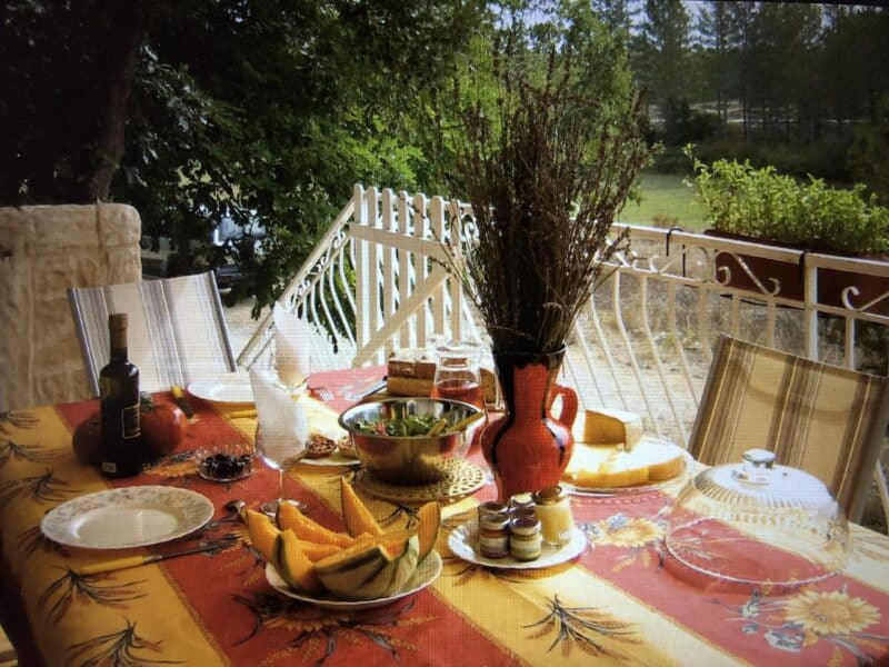 Location CHAUSSAT_Ginasservis